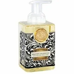 Вариант пенящегося мыла для рук: Michel Design Works Foaming Hand Soap