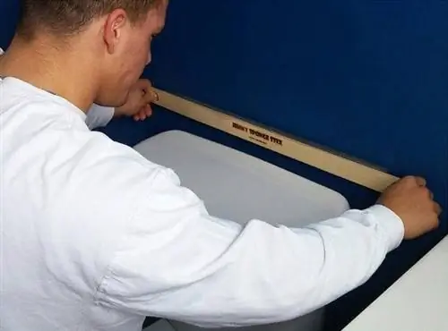 Как рисовать за туалетом