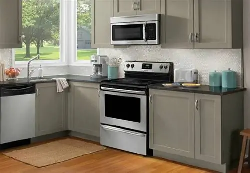 Как очистить стеклянную варочную панель