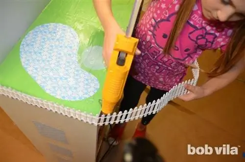 Как построить кукольный домик - шаг 8