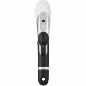 Лучший вариант щетки для посуды: OXO Good Grips Щетка для мытья посуды