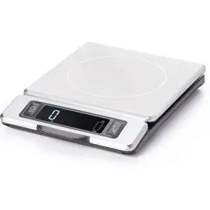Лучший вариант кухонных весов: OXO 11214800 Good Grips Food Scale из нержавеющей стали