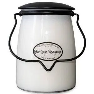 Лучшие варианты соевых свечей: компания Milkhouse Candle Company
