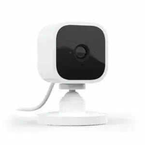 Лучший вариант камеры ночного видения: Blink Mini Compact Smart Camera Security