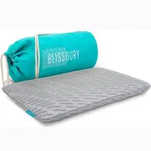 Лучшие варианты подушек для тех, кто спит на животе: BLISSBURY Thin 2.6 Stomach Sleeping Foam Pillow