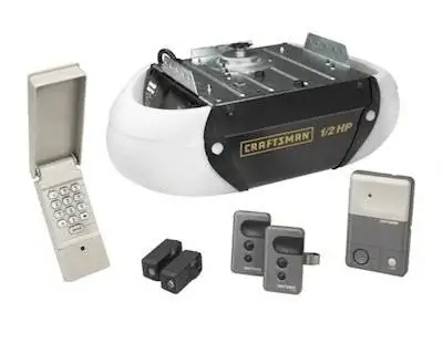 Устройство открывания гаражных ворот с цепным приводом