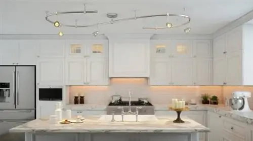 Трековое освещение линейного напряжения из Хэмптон-Бей