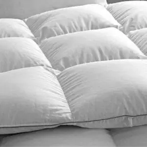 Лучшие варианты пододеяльников: APSMILE Luxury All Seasons Goose Down Comforter