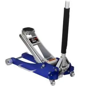 Лучшие варианты алюминиевых напольных домкратов: Arcan 2-Ton Quick Rise Aluminium