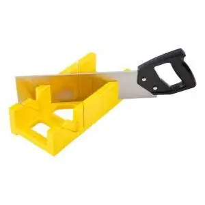 Лучший вариант обратной пилы: GreatNeck BSB14, 12-дюймовая торцовочная коробка с 14-дюймовой обратной пилой