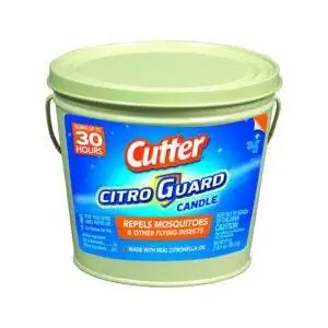 Лучший вариант отпугивателя мух: Cutter 95783 Citronella Candle