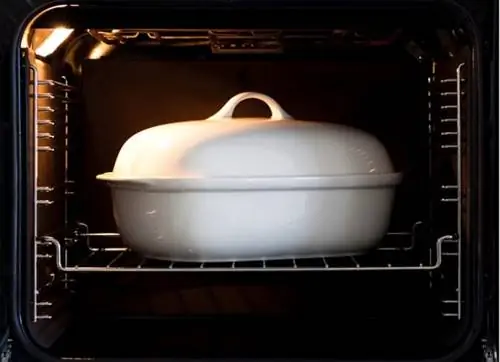 стеклянная, металлическая или керамическая форма для выпечки