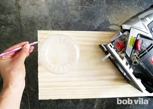 Как построить искусственный камин - шаг 4