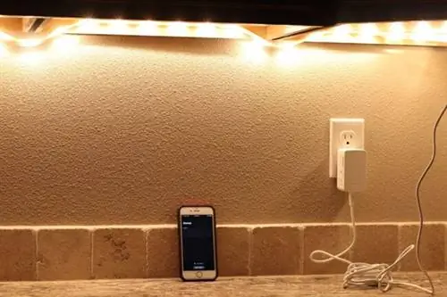 Световая лента Philips Hue