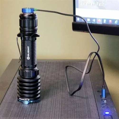 Обзор фонарика Olight