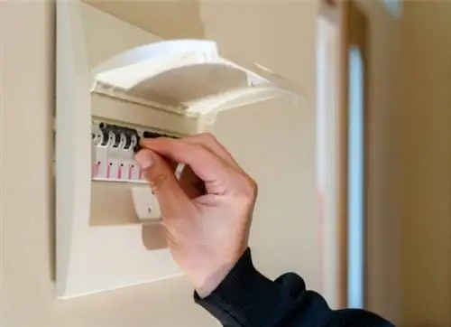 нет горячей воды