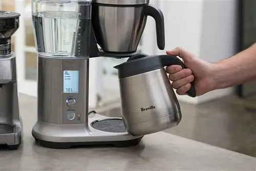 Колоссальная скидка в 120 долларов делает эту звездную кофеварку Breville дешевле 300 долларов на Amazon