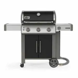 Лучший вариант гриля на природном газе: газовый гриль Weber Genesis II E-315 с 3 горелками
