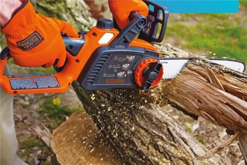 Сводка предложений 10/13 Опция: Аккумуляторная бензопила BLACK+DECKER 20V MAX
