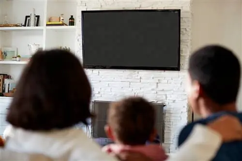 Решено! Как высоко я должен крепить свой телевизор на стене?