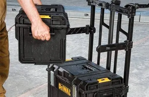 Вариант сделки с инструментами: ящик для инструментов DEWALT Tough System