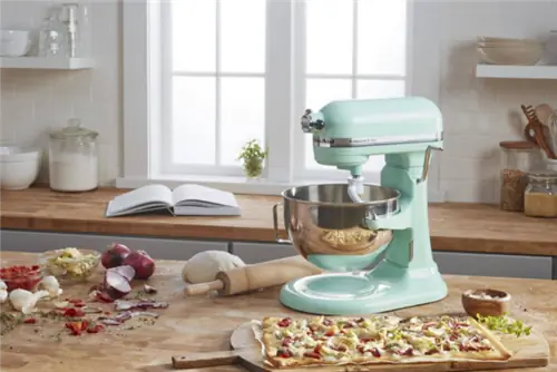 Вариант сводки предложений 12:8: настольный миксер KitchenAid Professional емкостью 5 кварт