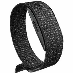 Лучший вариант технических подарков: фитнес-трекер Amazon Halo Band и трекер сна