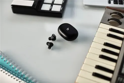Сводка предложений 12:20 Опция: Beats by Dr. Dre Studio Buds