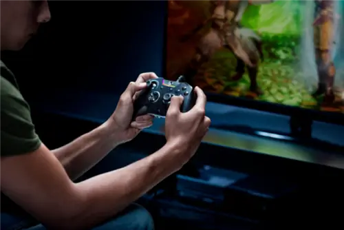 Сводка предложений Вариант 12:20: проводной игровой контроллер Razer Wolverine Xbox One