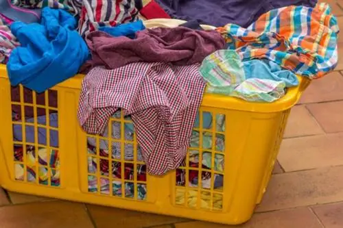 15 хитростей, которые помогут быстрее сложить белье