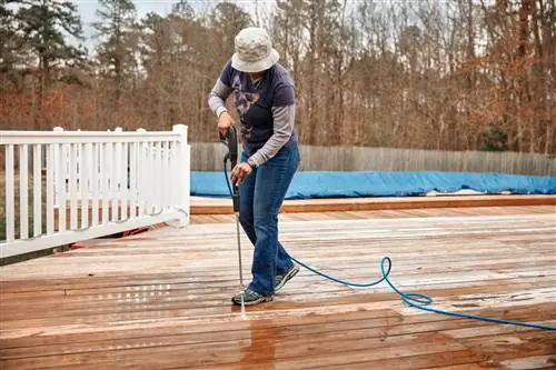 Как мыть деку под давлением для ежегодного технического обслуживания