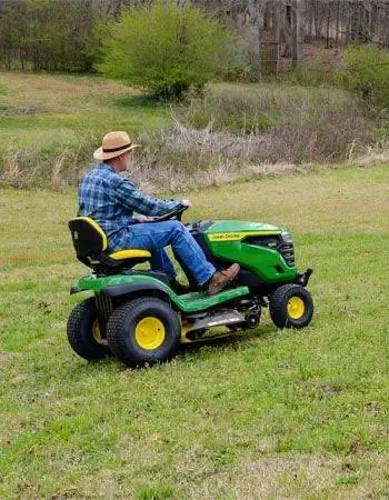 Обзор John Deere S130