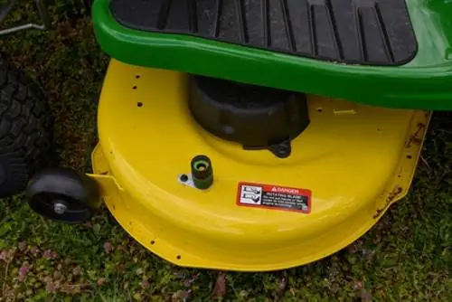 Обзор John Deere S130