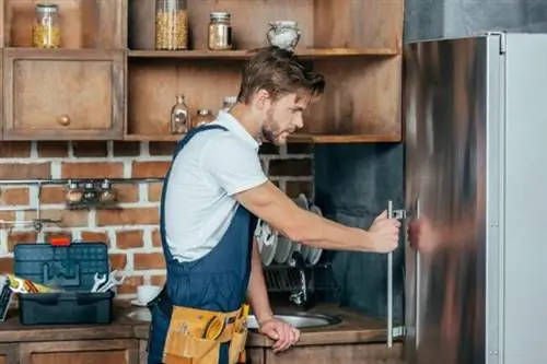 Стоимость ремонта холодильника