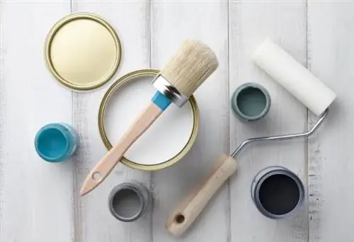 Краска и валик