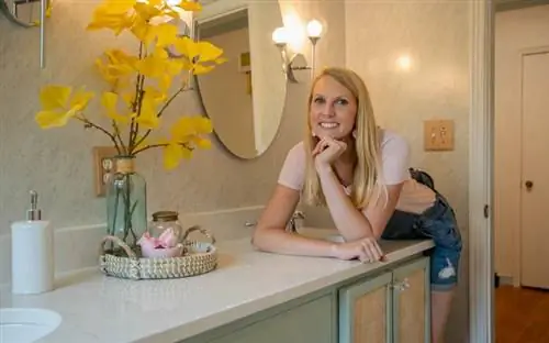 Финишный продукт для новой ванной комнаты в холле отеля Chelsea