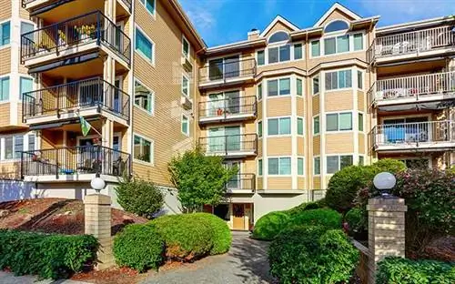 Тесный многоквартирный дом в Сиэтле