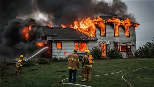 Советы по предотвращению, обнаружению и ликвидации домашних пожаров
