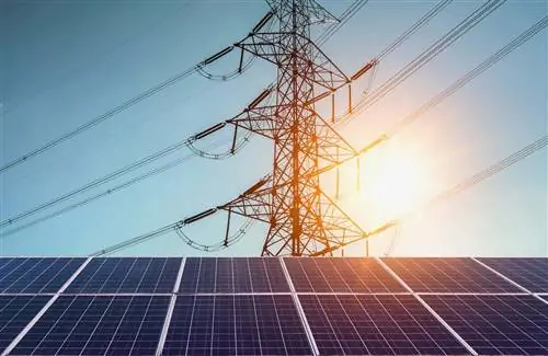 Как солнечная энергия преобразуется в электричество?