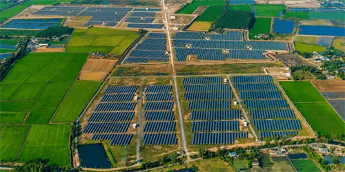 поля солнечных батарей