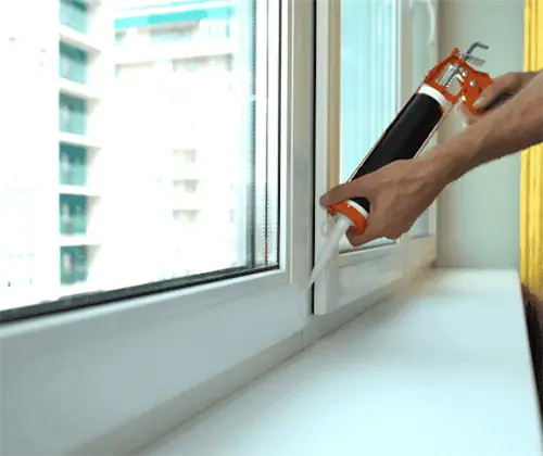 заклеить и отремонтировать окно