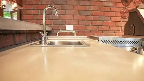 3 преимущества бетонных столешниц