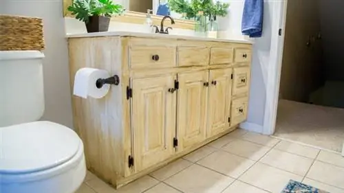 Как застеклить шкафы для недорогого обновления