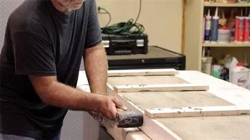 Коснитесь меламиновых форм