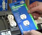 Розетка с защитой от несанкционированного доступа Leviton