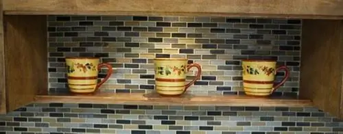 Декоративная полка на шкаф своими руками.