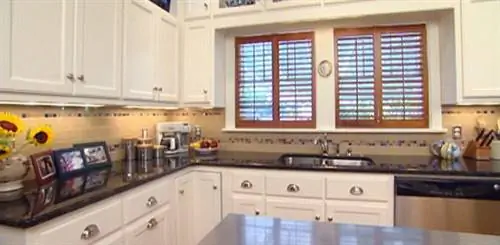 Кухня после исторической реконструкции кухни.