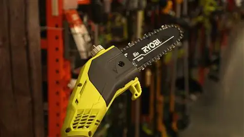 Столбовая пила Ryobi в магазине The Home Depot в Мобиле, Алабама.