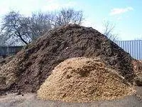 Мульча продается кубами