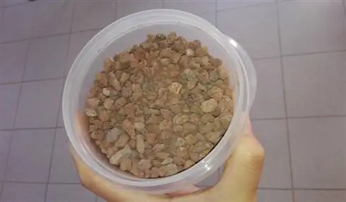 volcanic_clay_in_tupperware